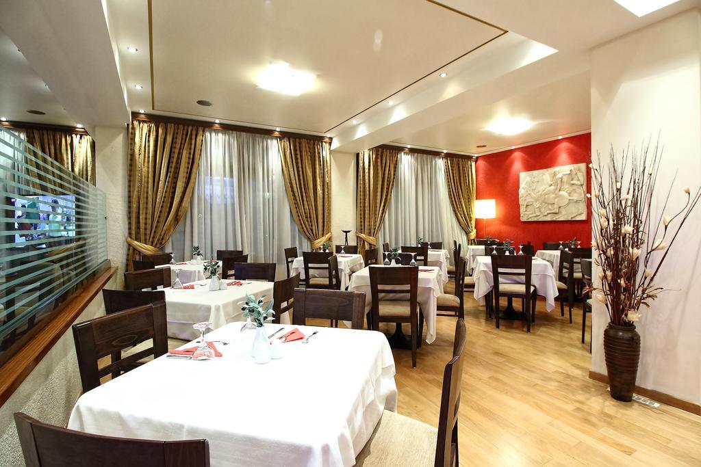 Boutique Hotel Parnassia Arachova Esterno foto